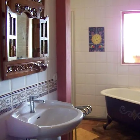 Maison D'artiste Semesterbostad Sainte-Colombe-en-Bruilhois